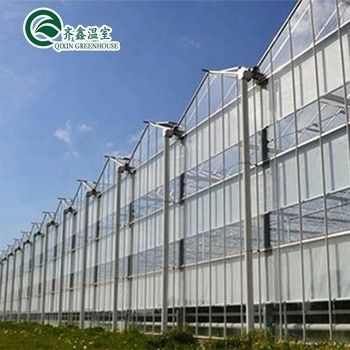 Polycarbonaatplaat voor transparante zonnepanelen voor grote vraag in kassen